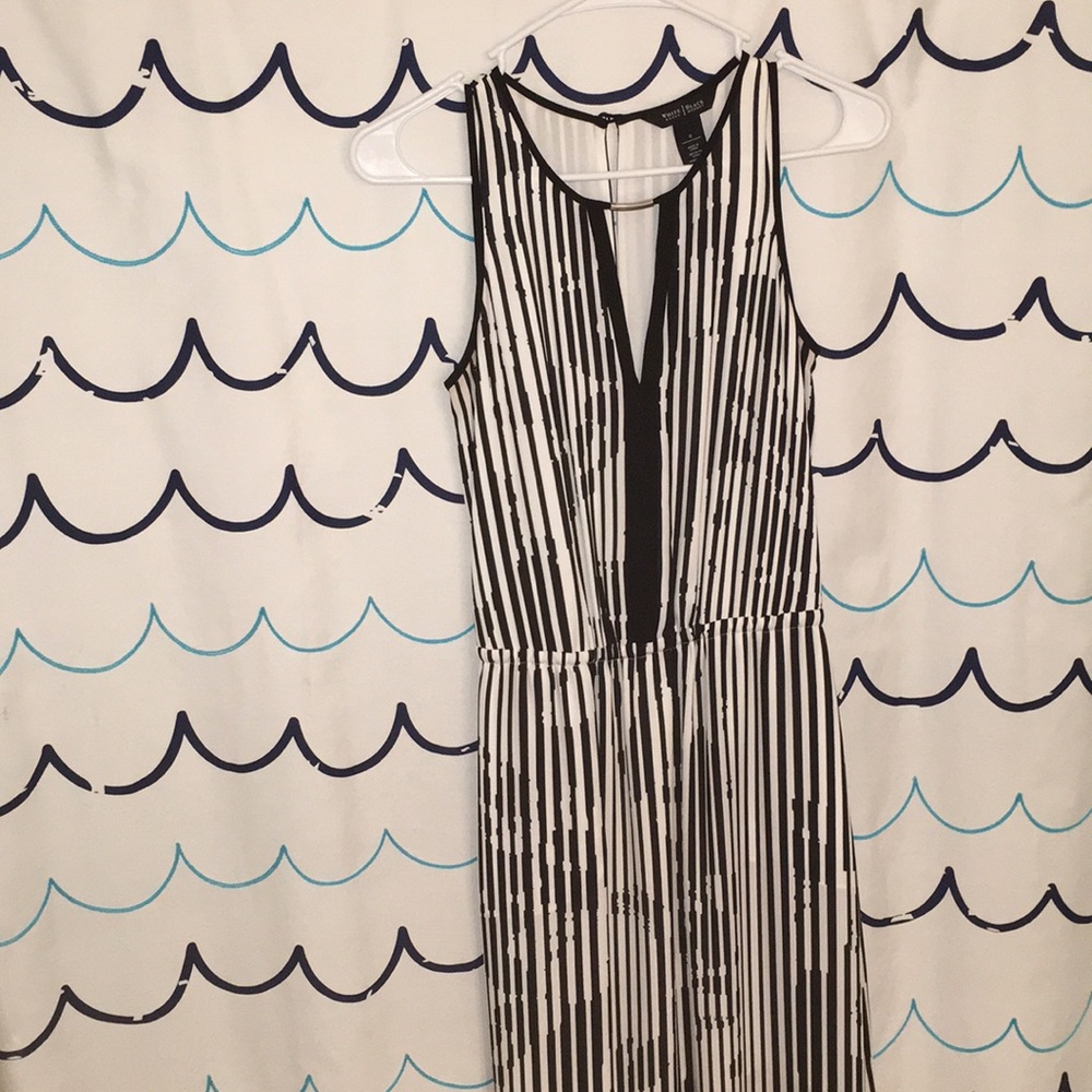 White House | Black Market, black and white maxi